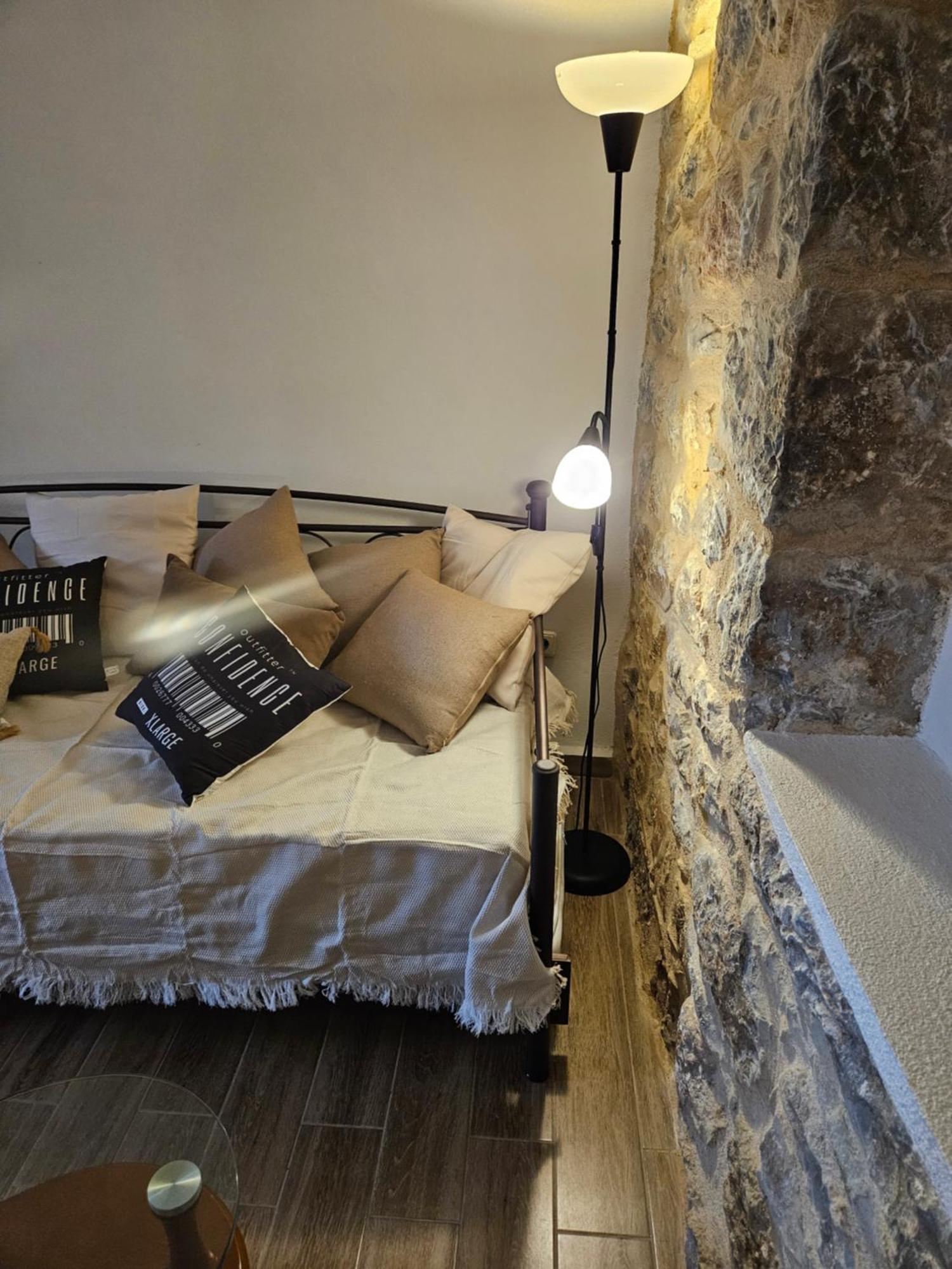 Appartamento Kamares Stone House 1 Álika Esterno foto
